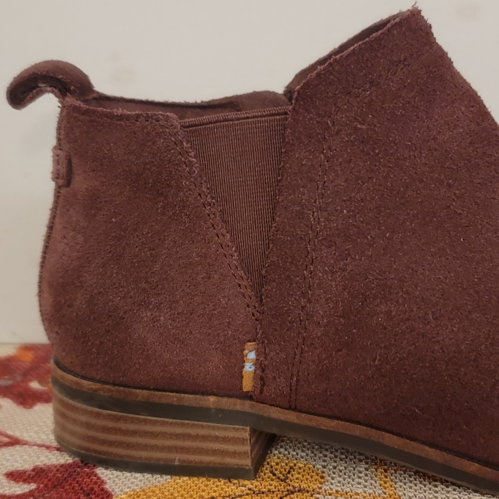 TOMS Brown Suede Ankle Boots Side Zip Comfort Low Heel Women's Chelsea 7.5 - Picture 14 of 15